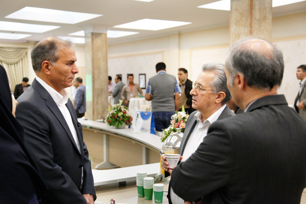 متن درباره ما زیر اسلاید